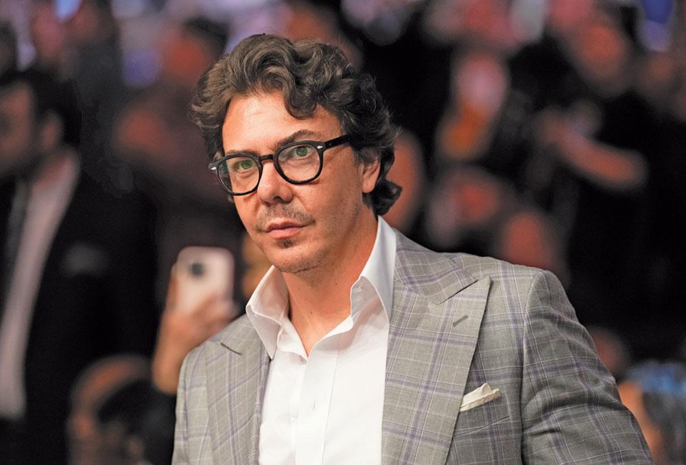 Hunter Campbell confirme l’échec des négociations avec Rico Verhoeven en raison de ses exigences financières démesurées