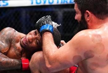 La passivité inquiétante de Jailton Almeida lui coûte la victoire face à Rizvan Kuniev | UFC Fight Night 266