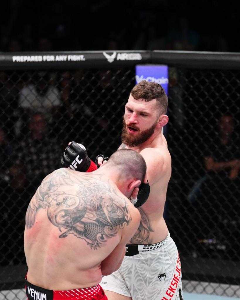 UFC Fight Night 266 - Bonus de la soirée | Las Vegas