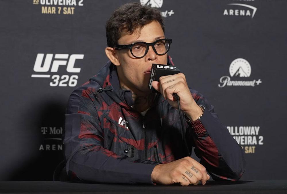 Caio Borralho prédit une punition sévère si Reinier de Ridder accepte le combat debout | UFC 326