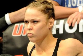 Ronda Rousey dénonce la priorité donnée aux actionnaires au détriment de l'intérêt des fans de MMA