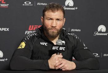 “Je suis né pour ce travail” : Ion Cutelaba réclame un retour immédiat à la compétition | UFC Fight Night 269