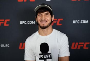 Movsar Evloev s'agace des critiques sur sa fiabilité après ses récents problèmes de visa | UFC Fight Night 270
