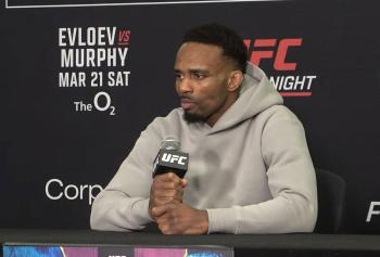 “Il est temps de montrer que je suis le numéro un” : Lerone Murphy affiche ses ambitions avant d'affronter Movsar Evloev | UFC Fight Night 270