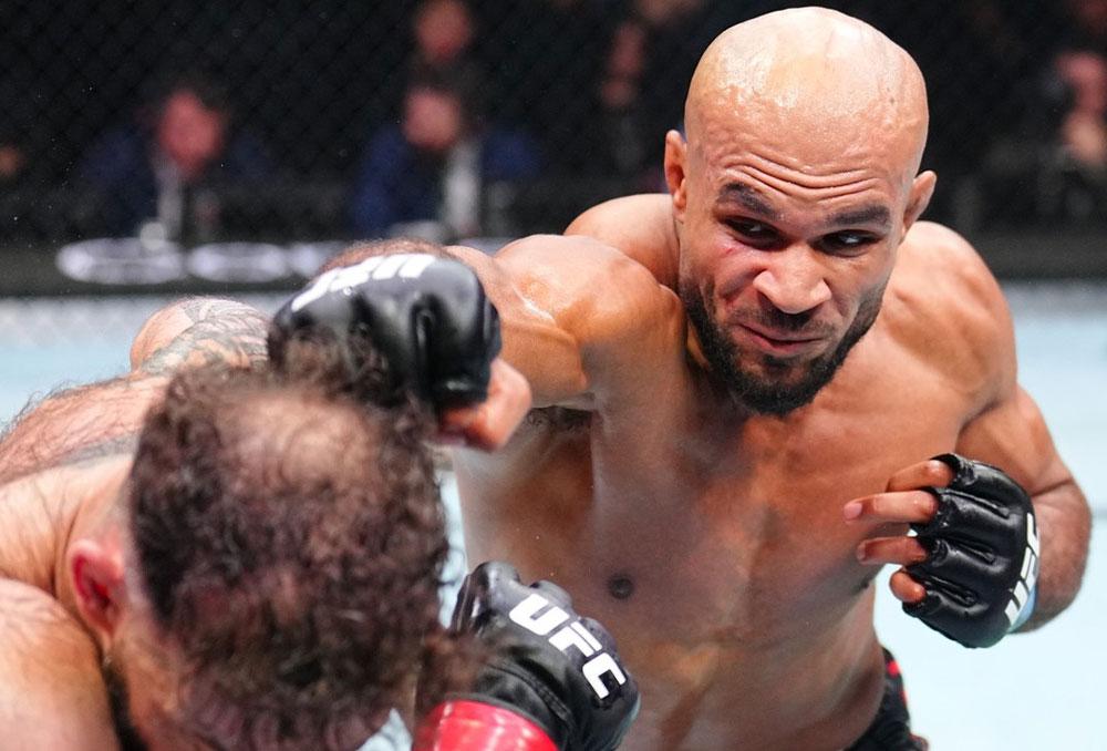 Christian Leroy Duncan résiste au grappling de Roman Dolidze et s'impose à la décision unanime | UFC Fight Night 270
