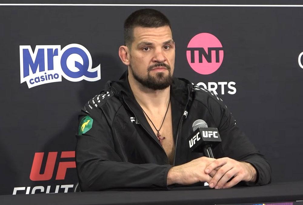 “Je ne suis pas là pour affronter des faire-valoir” : Brando Pericic réclame des tests face aux meilleurs | UFC Fight Night 270