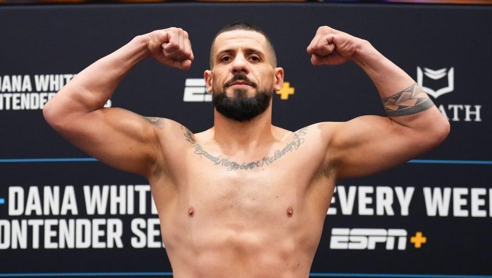 Navajo Stirling veut confirmer son ascension fulgurante face à l’expérience de Bruno Lopes lors de l’UFC Fight Night 271 Navajo Stirling veut confirmer son ascension fulgurante face à l’expérience de Bruno Lopes lors de l’UFC Fight Night 271