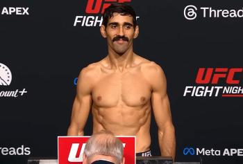 Jose Delano explique comment l'armée a sauvé sa carrière avant ses débuts dans l'octogone | UFC Fight Night 272