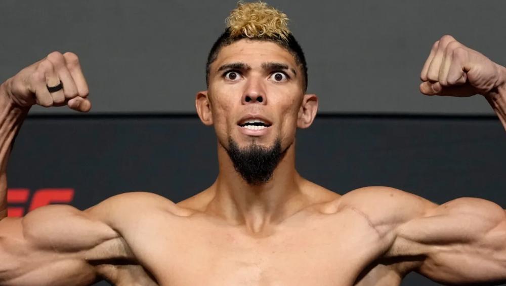 Duel de finisseurs entre Dominick Reyes et Johnny Walker : un combat ...