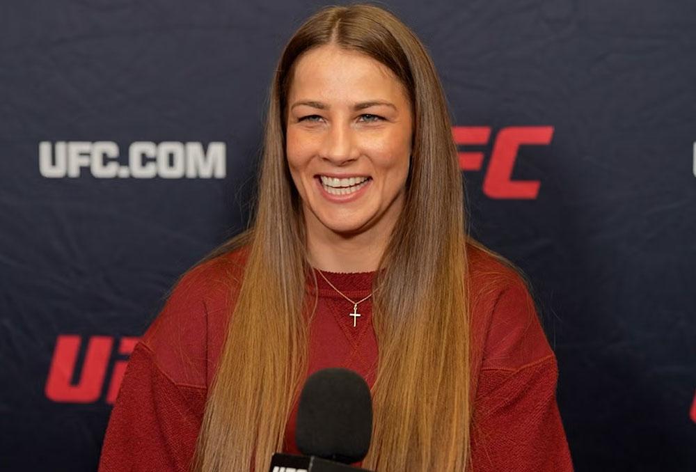 “Apprendre de ses erreurs” : Jasmine Jasudavicius revient sur sa récente défaite pour mieux briser Karine Silva | UFC Fight Night 273