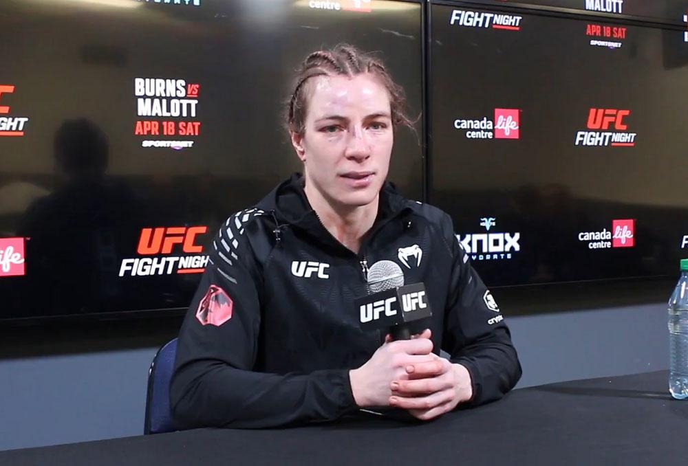 « Il me manquait quelques secondes » : Melissa Croden estime qu’elle aurait pu finir Darya Zheleznyakova | UFC Fight Night 273