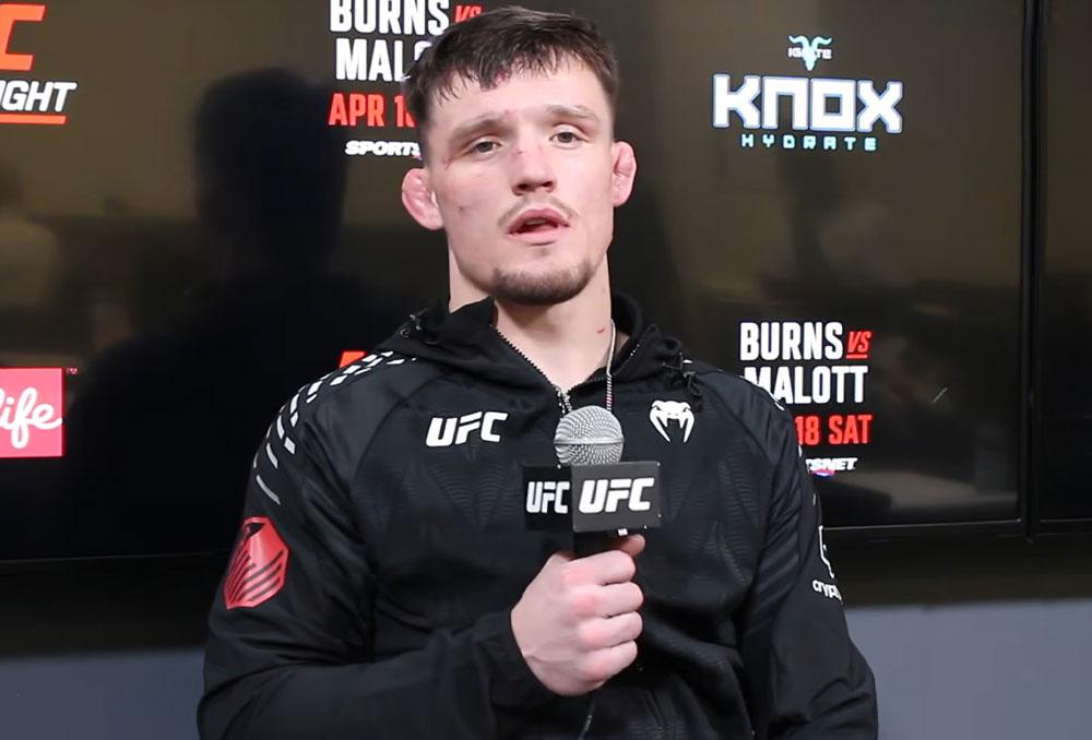 Gauge Young réagit aux critiques sur les réseaux sociaux et réclame un affrontement face à Nikolas Motta | UFC Fight Night 273