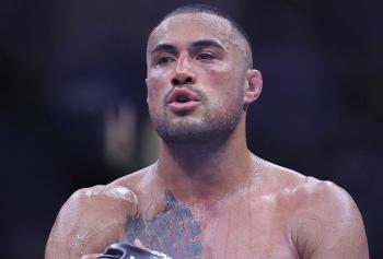 Carlos Ulberg : une convalescence record après sa rupture des ligaments croisés ?