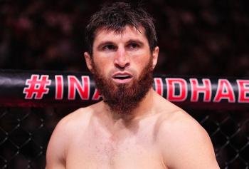 Magomed Ankalaev voit en Jiri Prochazka l'adversaire le plus abordable des poids mi-lourds