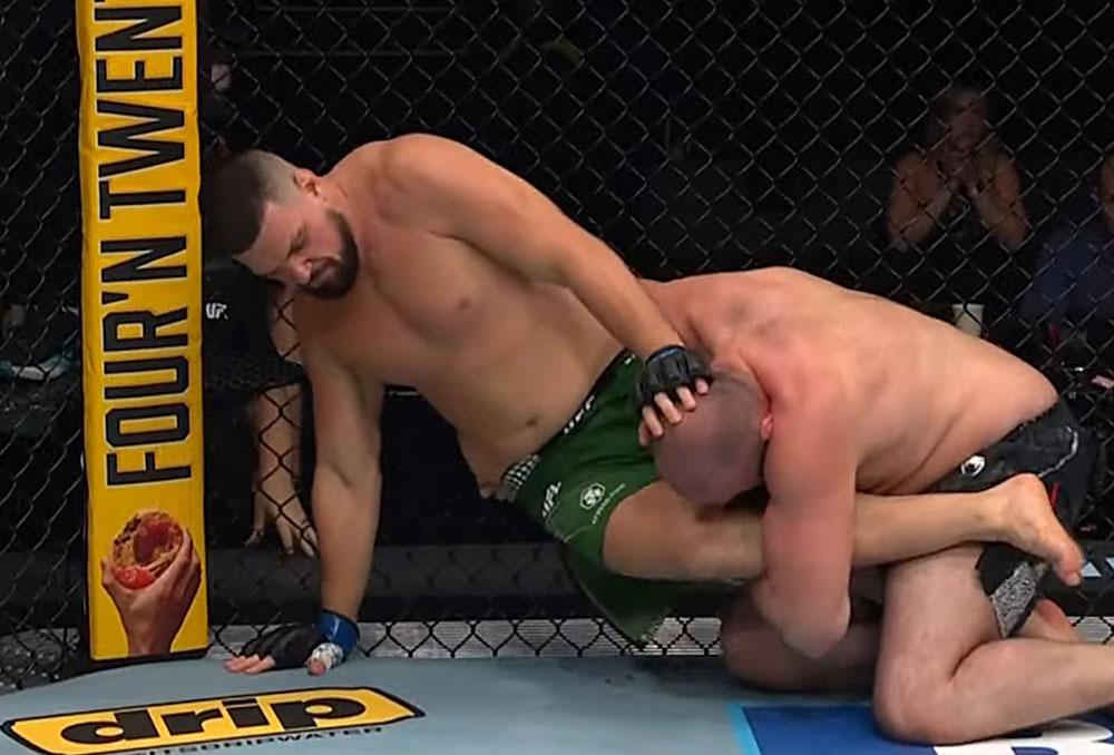Brando Pericic terrasse Shamil Gaziev par KO après une guerre d'usure spectaculaire | UFC Fight Night 275