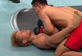 Jiniushiyue bat Kaito Oda par décision unanime au terme d'un festival de transitions au sol | Road to UFC