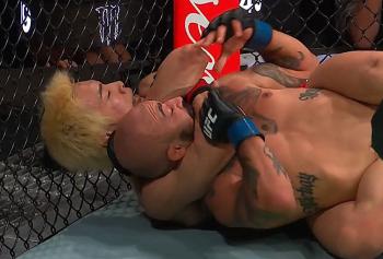 Rei Tsuruya confirme son immense potentiel chez les poids mouches en soumettant Luis Gurule | UFC Fight Night 277