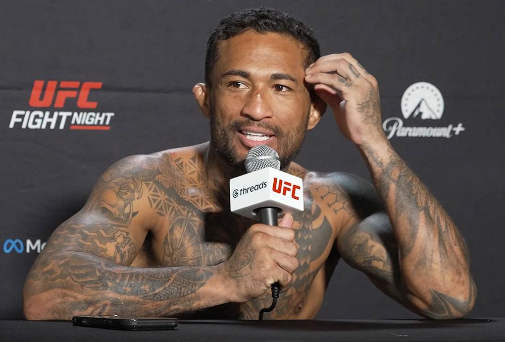 Joanderson Brito explique sa célébration insolite après sa soumission au premier round | UFC Fight Night 278