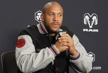 “Ce sera historique” : Ciryl Gane mesure l'ampleur du rendez-vous à la Maison-Blanche | UFC Freedom 250 