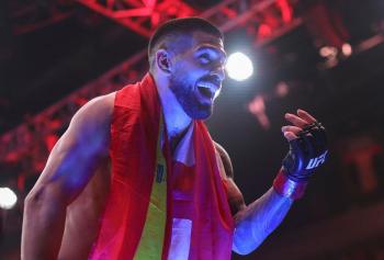 Ilia Topuria célèbre le sacre de l'Espagne à la Coupe du Monde de Football 2026