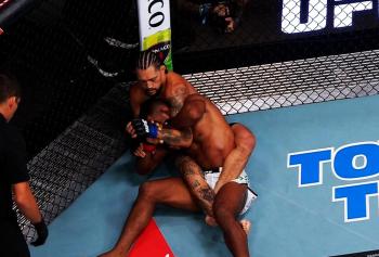 UFC Fight Night 284 : Manoel Sousa s'impose par décision unanime face à Richie Miranda