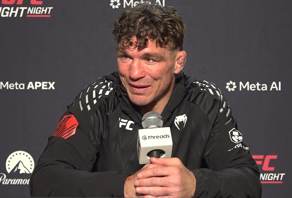 UFC Fight Night 284 : Ému, Darren Elkins dresse le bilan d'une carrière exemplaire et se tourne vers le coaching