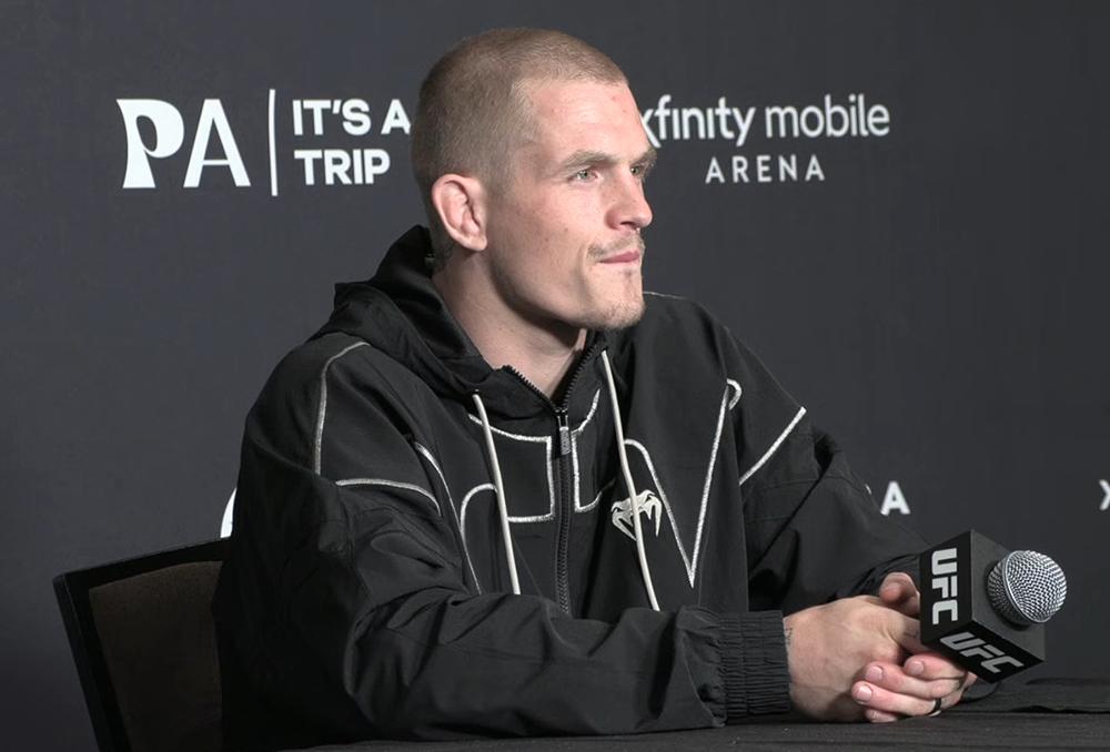 « J'ai ressenti une énergie nerveuse chez Islam Makhachev » Ian Machado Garry confiant avant l'UFC 330