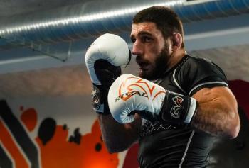 UFC Paris : Michael Aljarouj face à Fabia Sintes pour ses débuts dans l'octogone