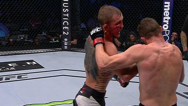 UFC 211 - Chas Skelly contre Jason Knight