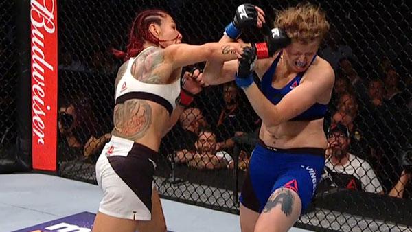 UFC  214 - Cristiane Justino contre Tonya Evinger