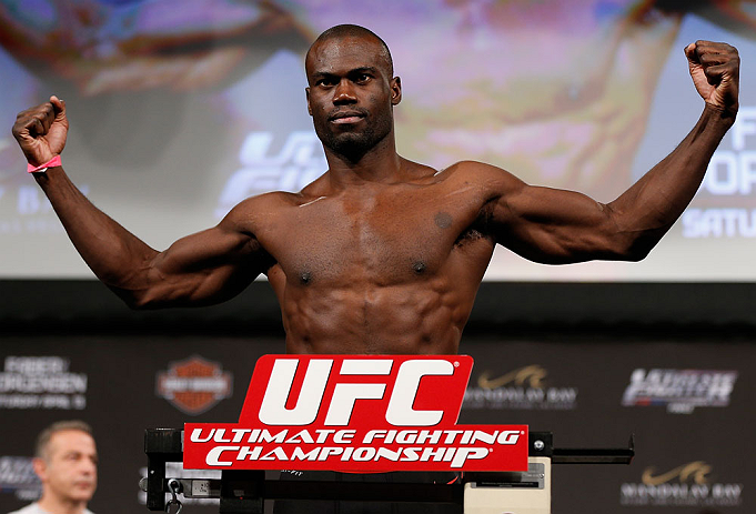 UFC Fight Night 75 - Roan Carneiro forfait