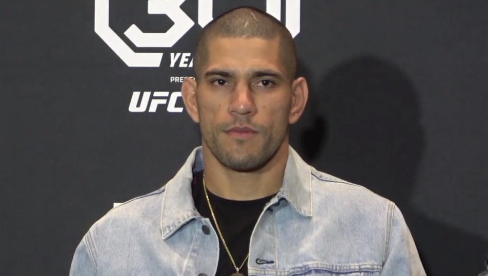 Alex Pereira rejette l'idée que Khamzat Chimaev soit le prochain challenger pour le titre après l'UFC 287