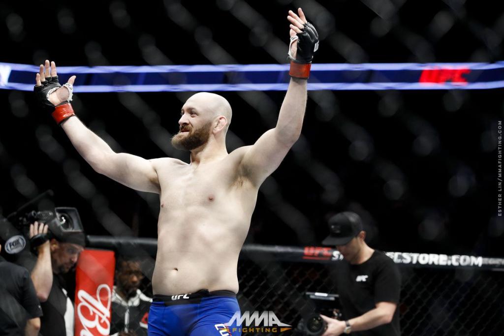 Zak Cummings de retour à l'UFC Kansas City cette nuit après une longue absence