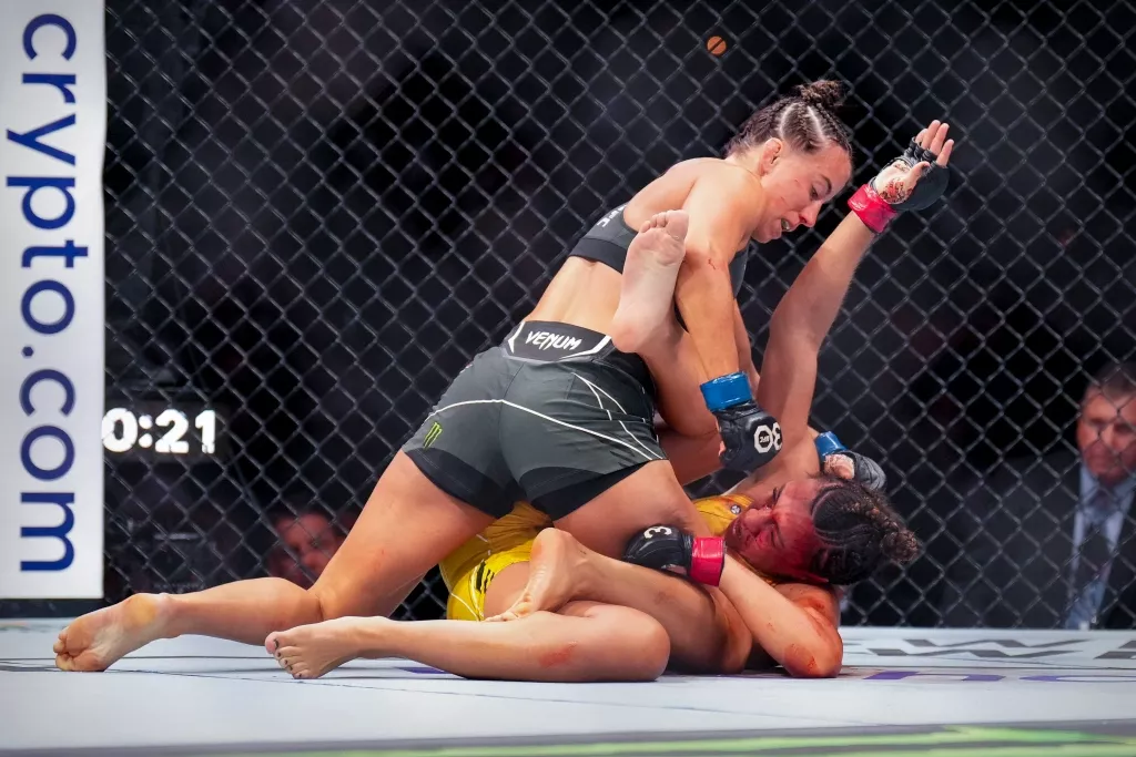 Maycee Barber demande une revanche contre Alexa Grasso après l'UFC on ABC 5, qu'elle ait la ceinture ou non