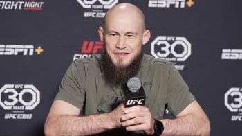 Rinat Fakhretdinov a d'abord cru à une blague lorsque le combat contre Kevin Lee lui a été proposé | UFC Vegas 76