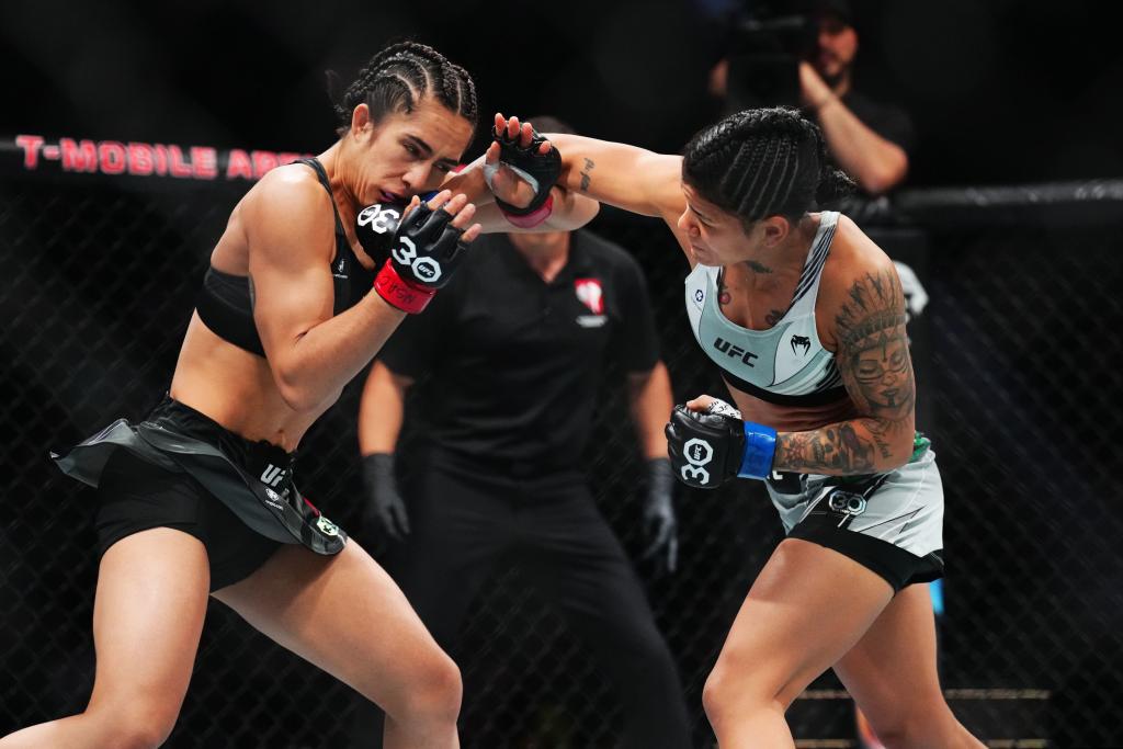 UFC 290 - Yazmin Jauregui vs Denise Gomes