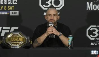 Alexander Volkanovski s'engage à détrôner Islam Makhachev | UFC 290