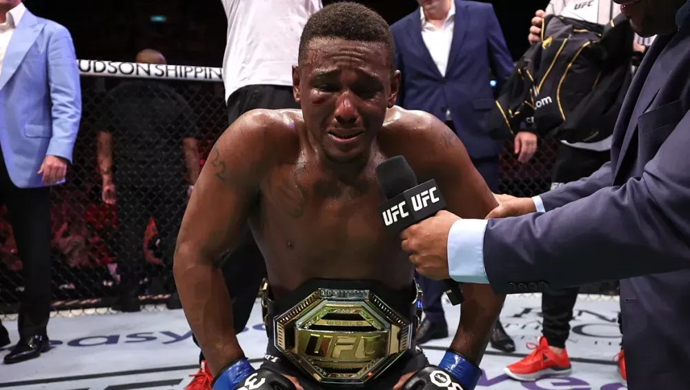 Jamahal Hill renonce au titre de poids mi-lourds de l'UFC après une rupture du tendon d'Achille