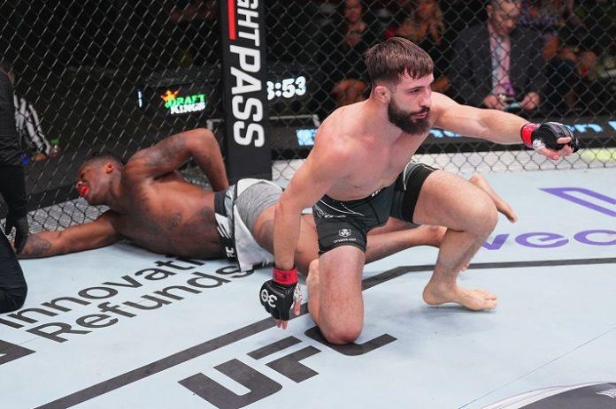 Nazim Sadykhov soumet Terrance McKinney au deuxième round | UFC on ESPN 49