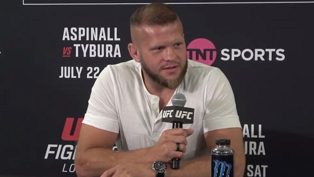 Marcin Tybura considère Tom Aspinall comme le test le plus difficile de sa carrière | UFC on ESPN+ 82