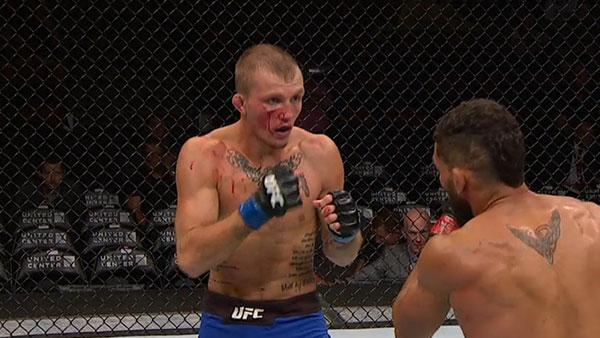 UFC on Fox 20 - Jim Alers contre Jason Knight