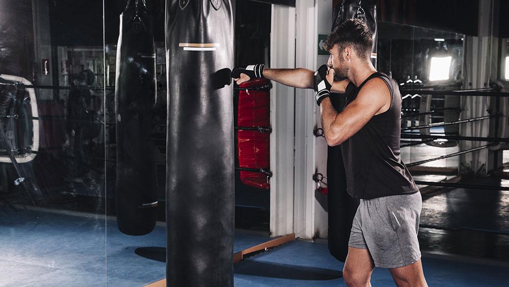 Entraînements et Préparation des Combattants de MMA : Le Chemin de la Victoire