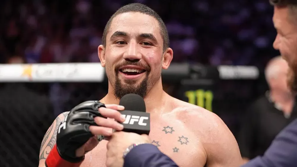 Whittaker pense que Sean Strickland pourrait être un adversaire redoutable pour Israel Adesanya | UFC 293