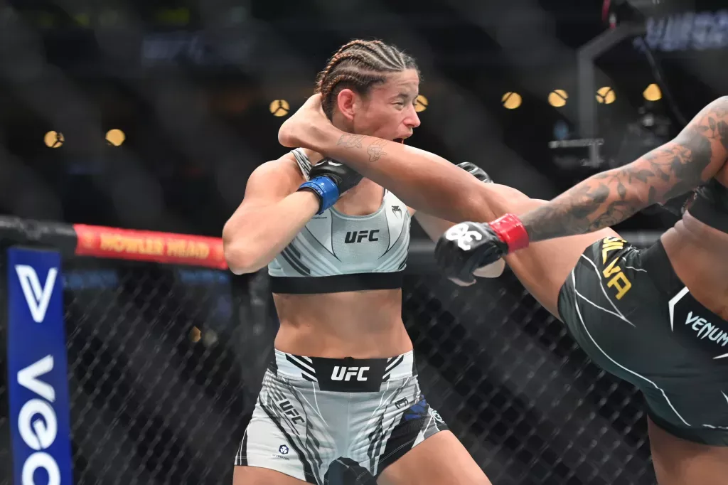 UFC 292 - Maryna Moroz vs Karine Silva