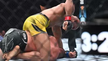Gregory Rodrigues termine Denis Tiuliulin à coups de coude | UFC 292
