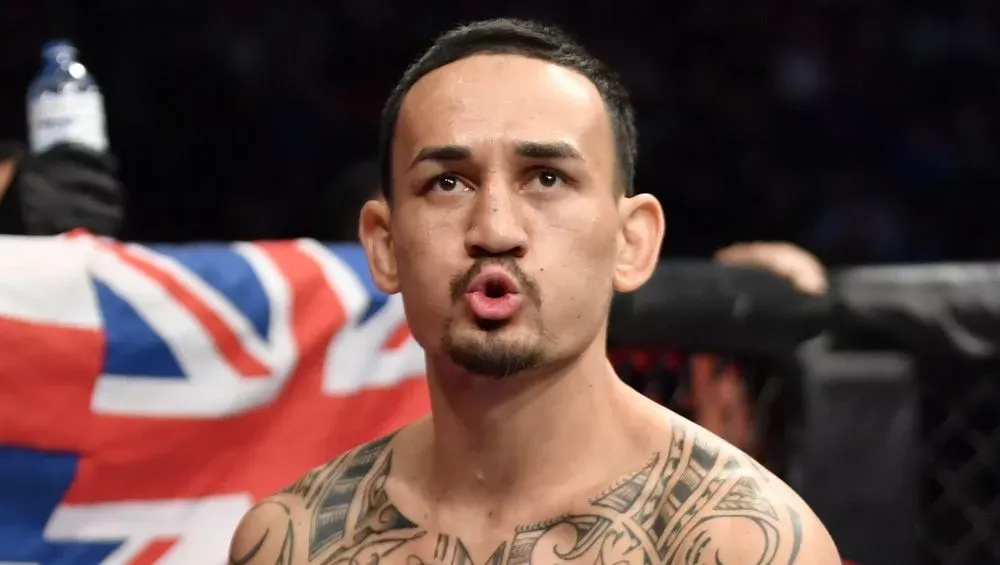 Max Holloway révèle le seul moment où il a été secoué lors d'un combat