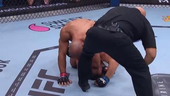 Gregory Rodrigues nie avoir frappé Denis Tiuliulin à l'arrière de la tête [ UFC 292