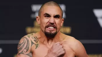 Robert Whittaker, stimulé par la défaite, se promet de “mettre une raclée au prochain adversaire”