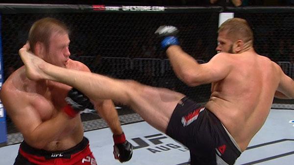 UFC Fight Night 92 - Viktor Pesta contre Marcin Tybura