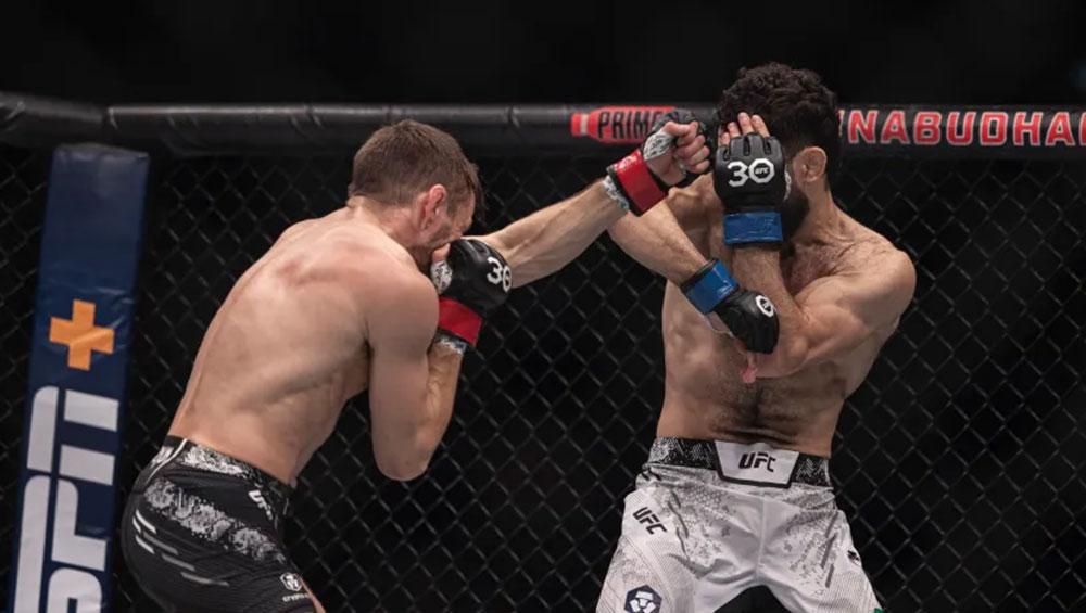 Le duel intrigant des poids plumes entre Muhammad Naimov et Nathaniel Wood a été aussi compétitif que prévu | UFC 294